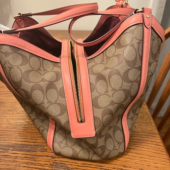 Coach Purse - Picture 2 of 7